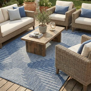 Blue 6' x 9' Easy-Clean Traditional Indoor / Outdoor Rug