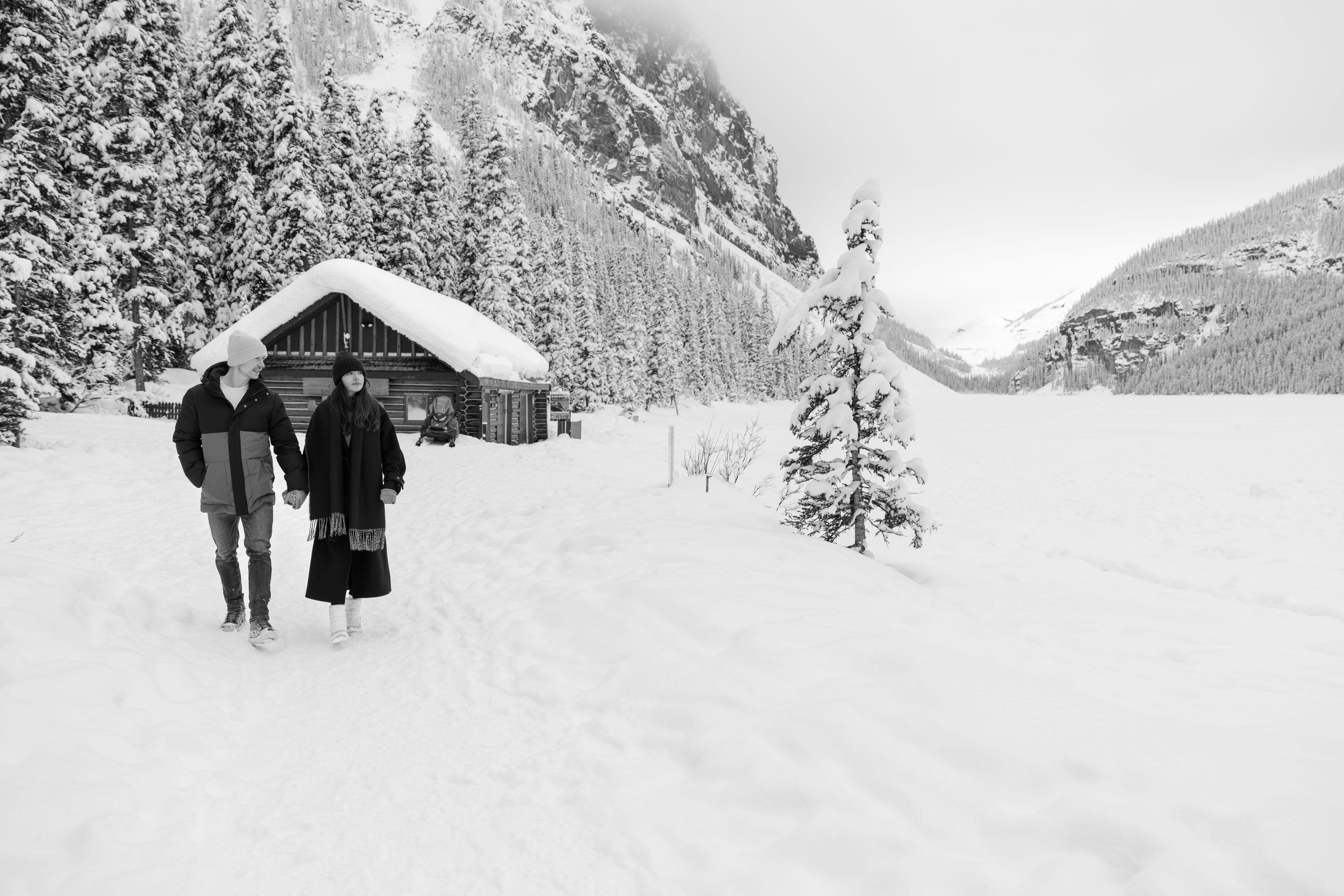 The Wedding Website of Damaris Arellano Almaguer and Jonathan Russell Reed