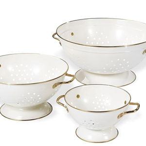 Metal Colander Set of 3, Strainer Basket with Handles perfect for Spaghetti, Pasta, Berry, Vegetable, Fruit, Solid Base Powder Coated Kitchen Essential Strainer Set, 1 & 3.5 & 5 Qt (Cream)
