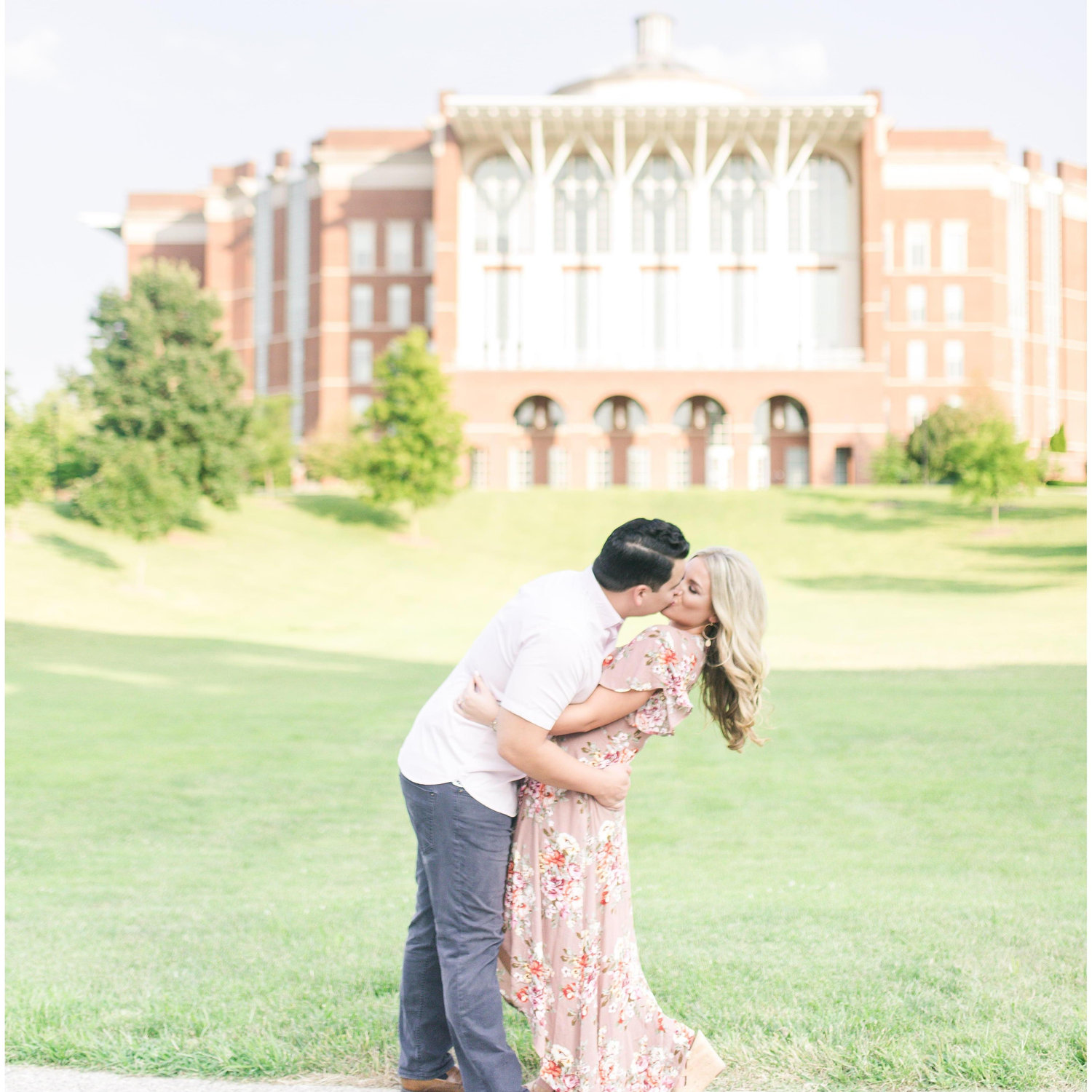 Engagement Photos, William T Young Library, University of Kentucky