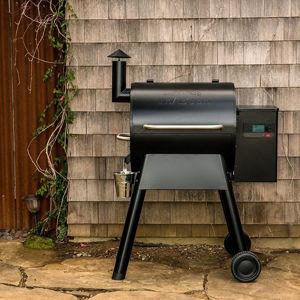 Traeger Grills Pro 575 Electric Wood Pellet Grill, Black
