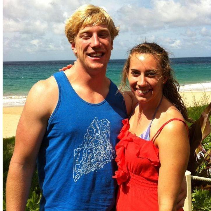 When David flew to Hawaii for a weekend to meet Chrissy.