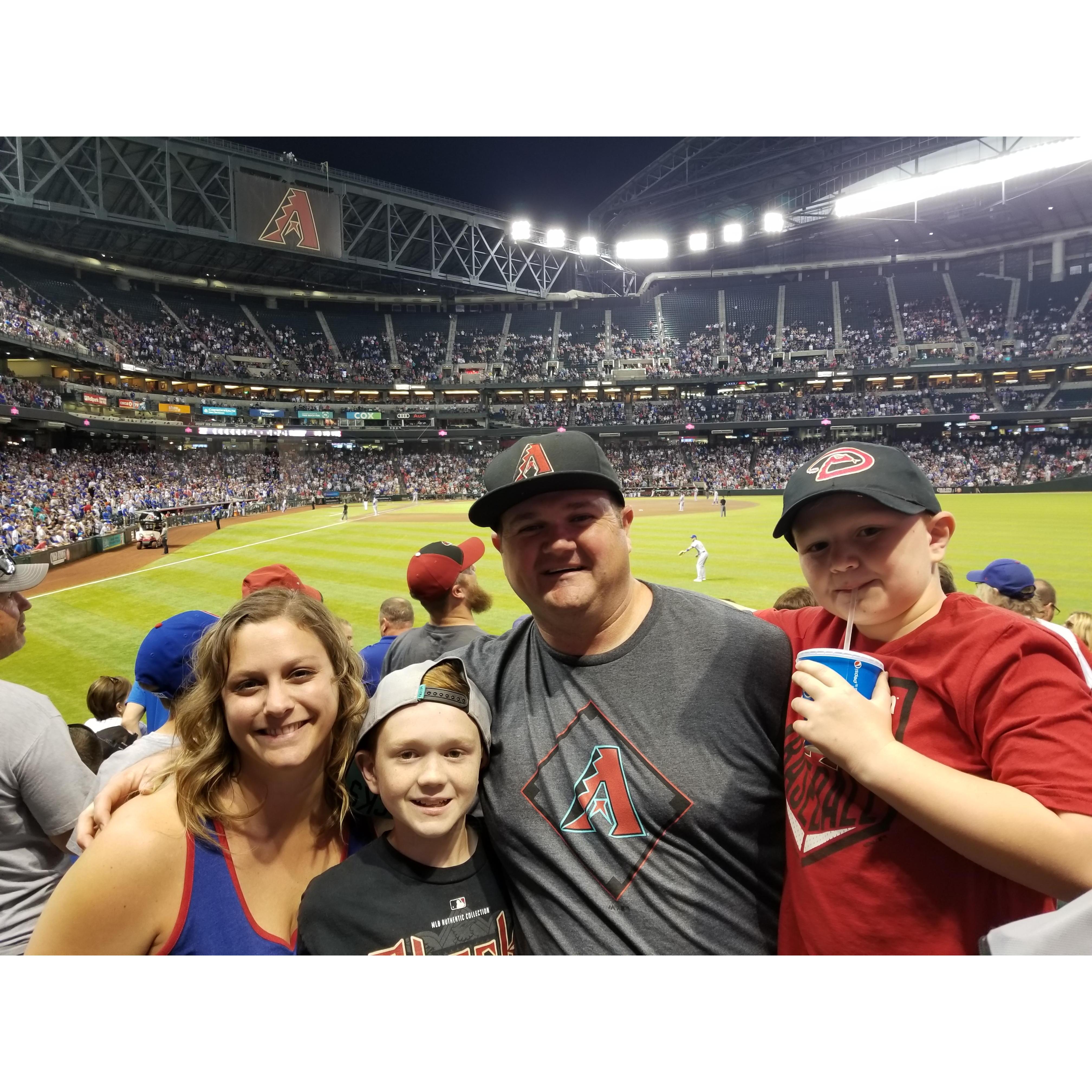 Arizona Dimondbacks VS Chicago Cubs