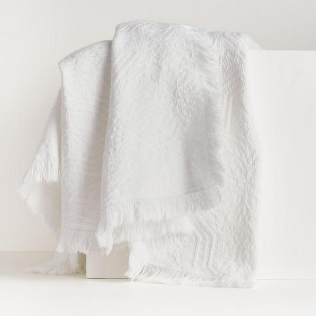 Cielle Jacquard Throw Blanket with Fringe