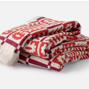 Stillwater Floral Quilt | Full/Queen | RED