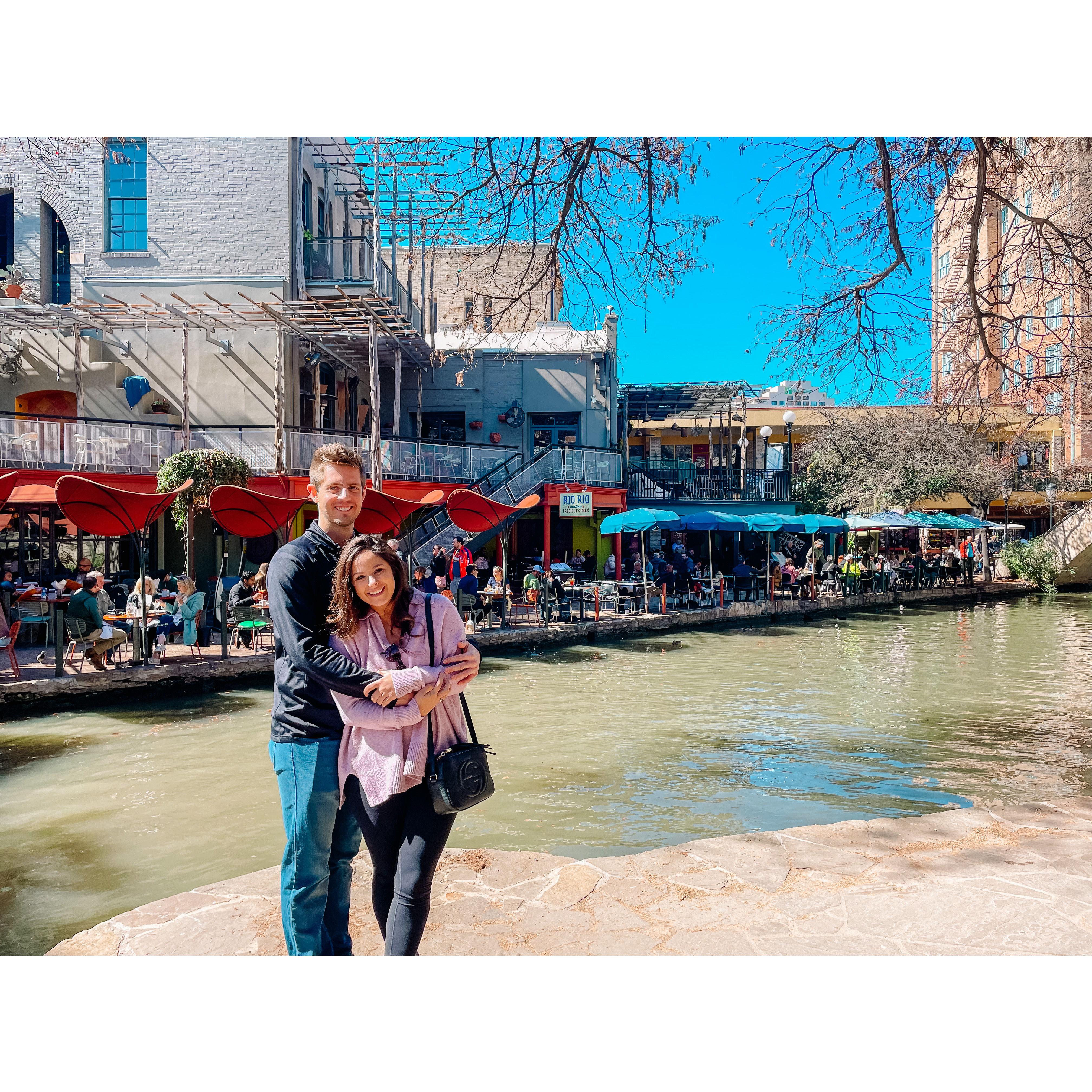 Our spontaneous date night, we decided to leave for San Antonio and stay on the boardwalk 2 hours before we left! We booked a hotel and jetted off for the night!