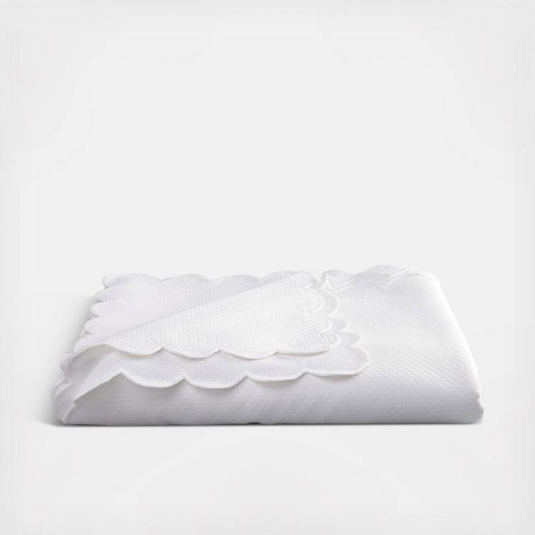 Savannah Gardens Round Tablecloth