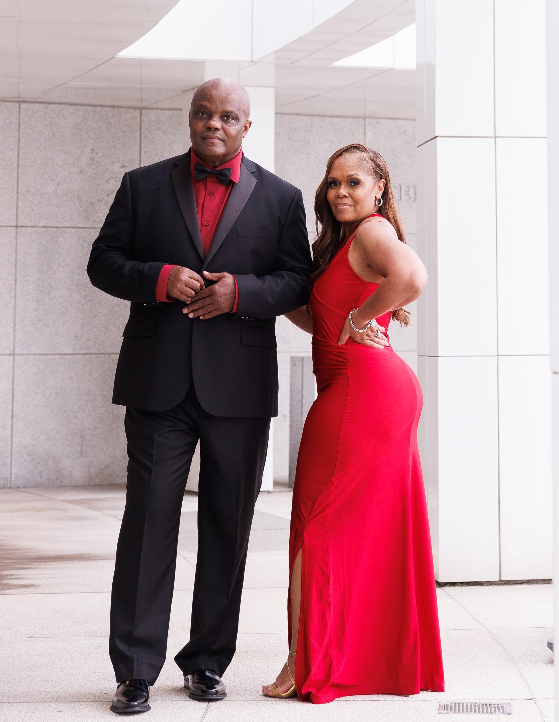 The Wedding Website of Robyn Hasan and Ronald Simpson-Bey