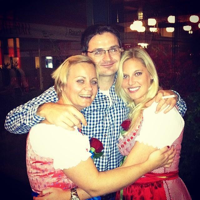 Whitney, Des & Lizl - Muenchen 2012