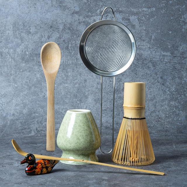 Matcha Whisk Set, Matcha Making Kit Whisk (Chasen Holder), Ceramic Whisk Holder, Bamboo Scoop, Powder Starter Sifter, Spoon Japanese Tea Tools For Ceremony Gift (Green)