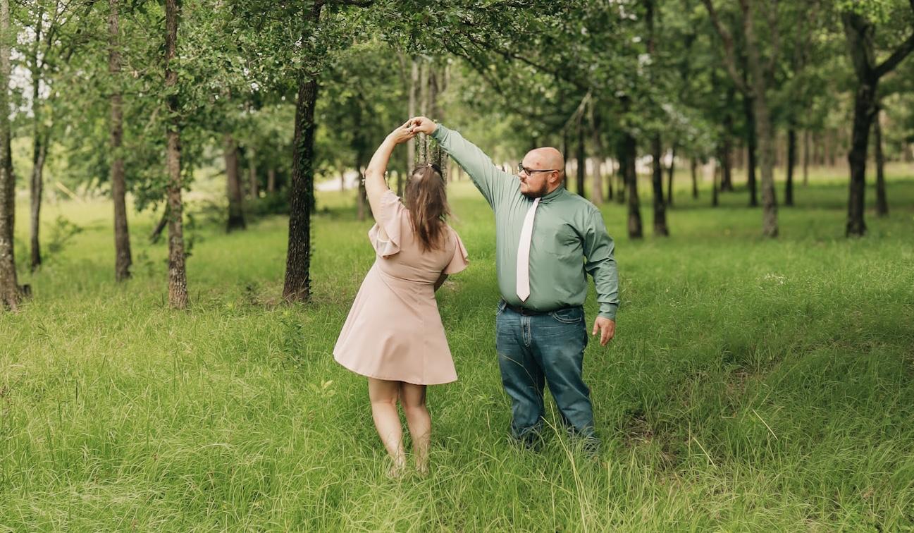 The Wedding Website of Arielle Jelinek and Trey Peterson