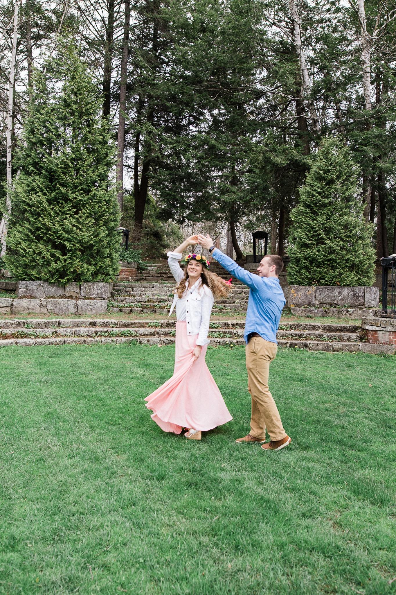 The Wedding Website of Nicole Dearing and Garrett Lesher