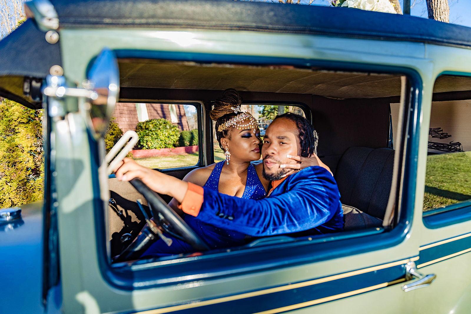 The Wedding Website of LaTeaka Kline-Brown and Antoni Blakemore 🖤