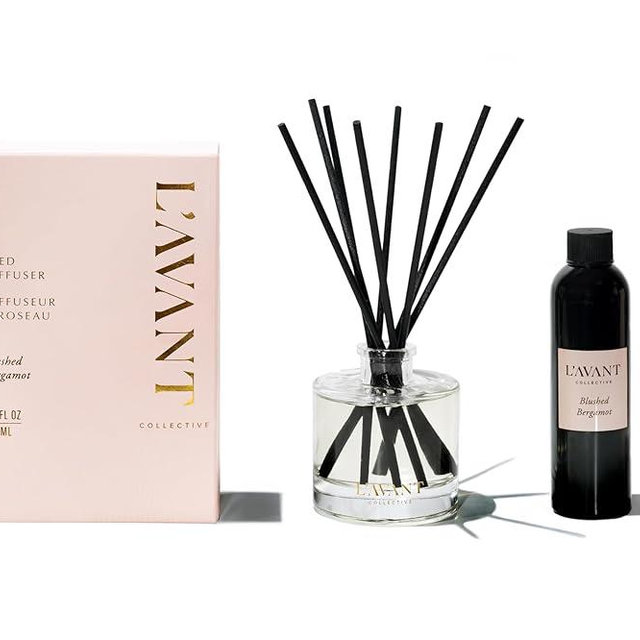 L’Avant Collective | Blushed Bergamot Reed Diffuser – Luxury Aromatic Home Fragrance with Essential Oils, Long-Lasting Scented Diffuser for Living Room, Bedroom & Bathroom – Elegant Oil Diffuser Set