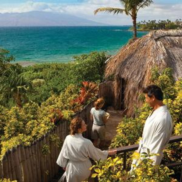 Massages by the beach!
