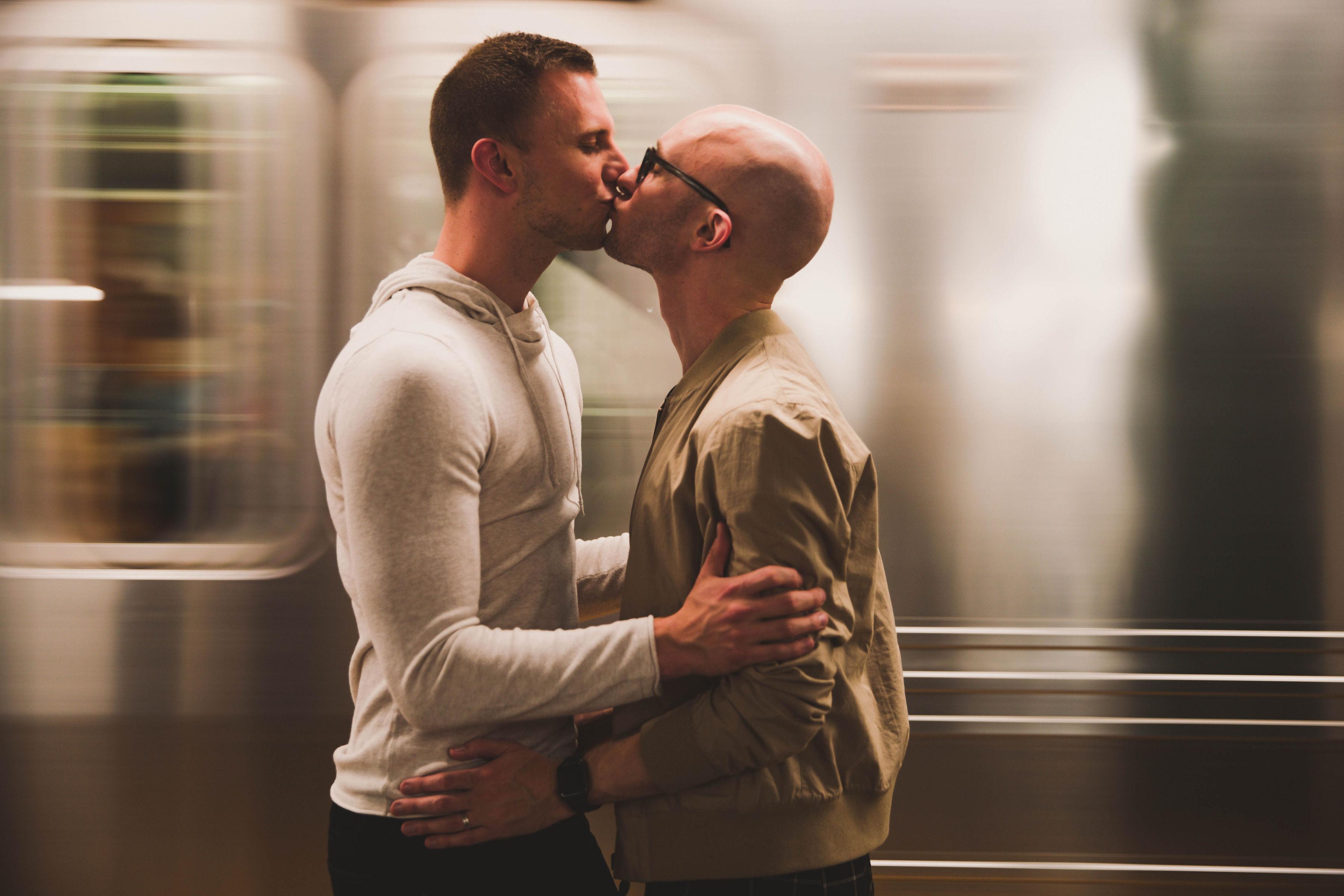 The Wedding Website of Mark Sanderlin and Lonnie Poupard Jr