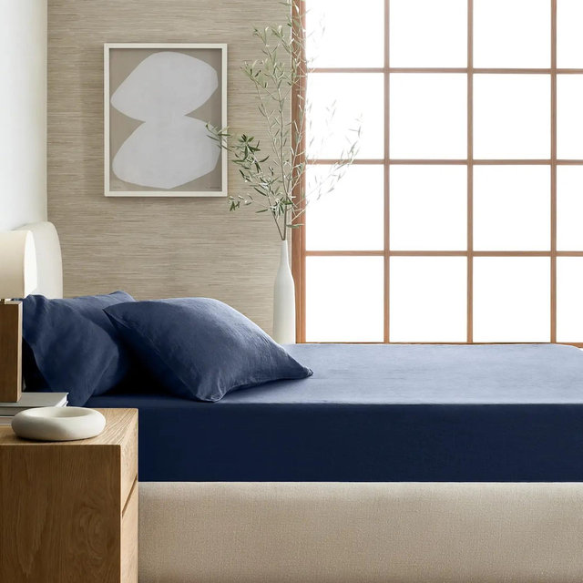 Queen - Navy - European Linen Fitted Sheet Set