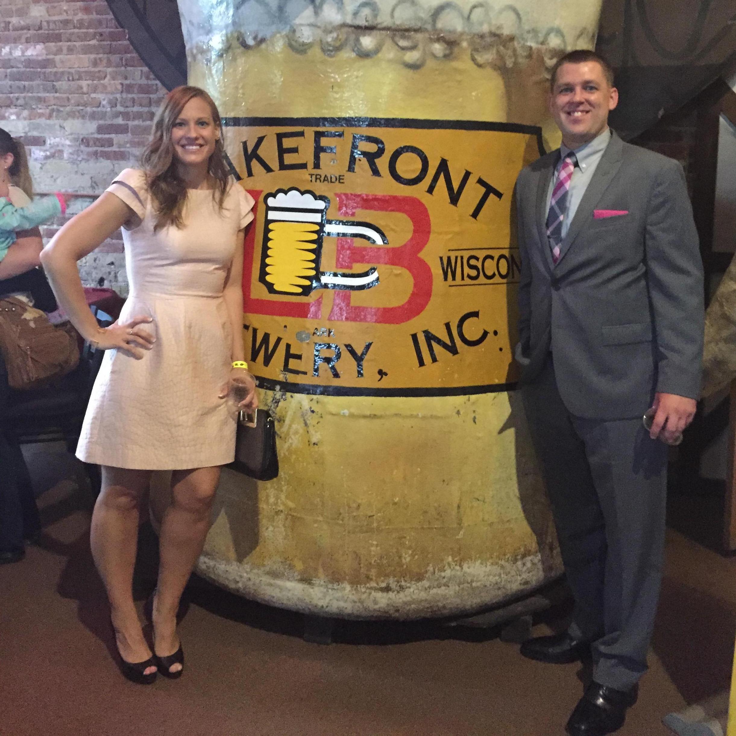 Wedding cocktail hour/Lakefront Brewery tour!