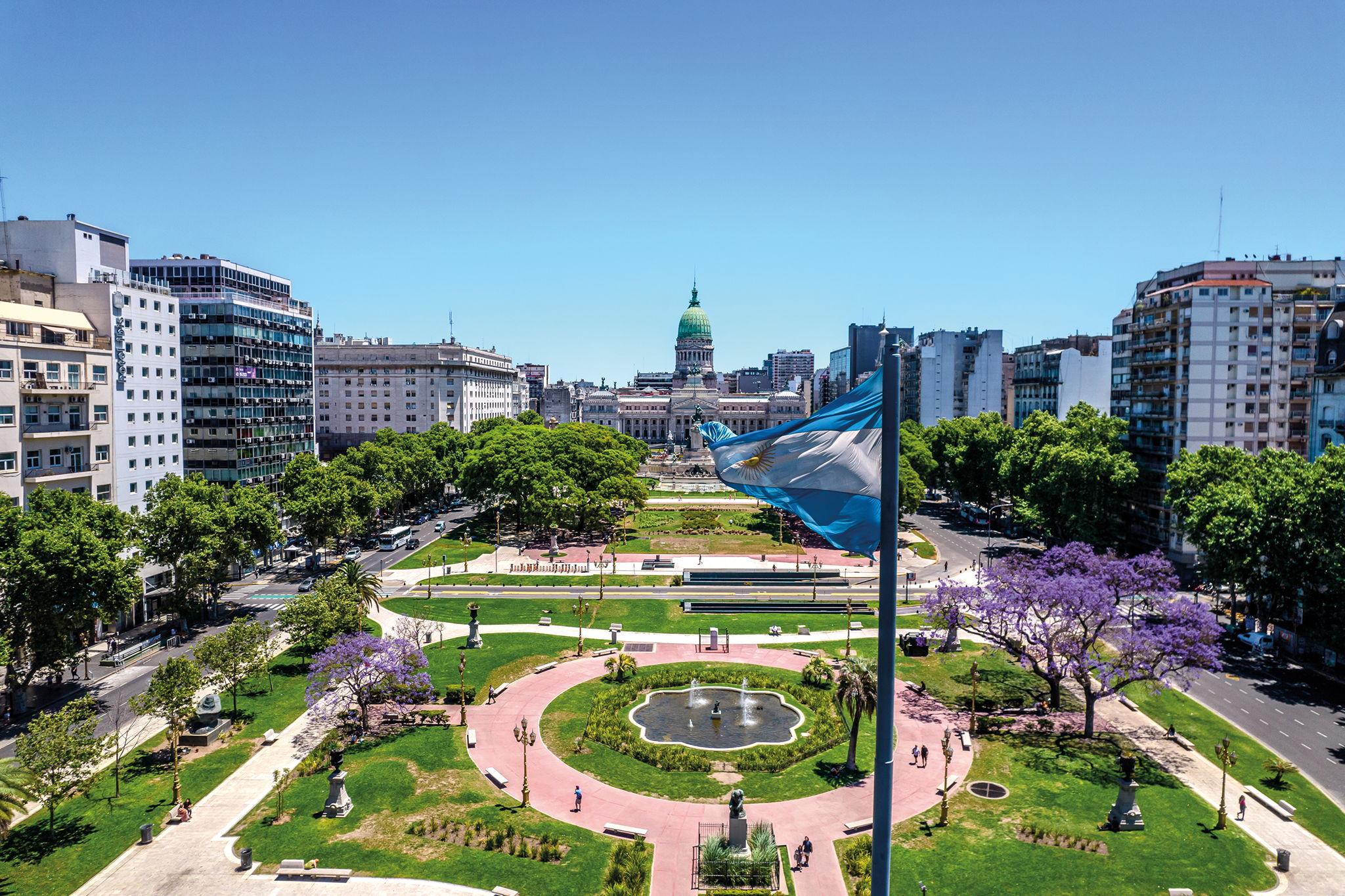 The Wedding Website of Ashlee Llizo and Mariano Montaner