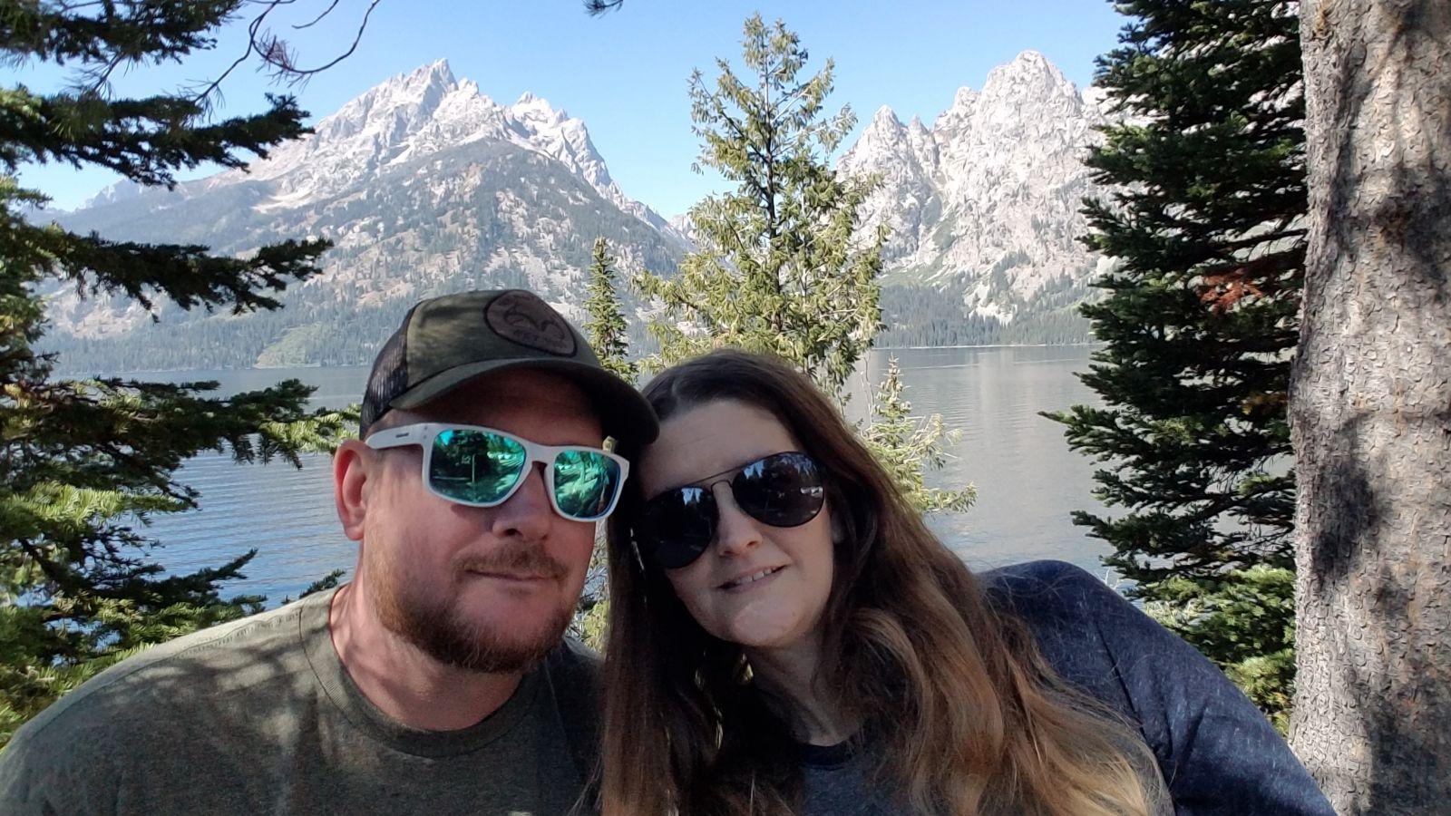 The Wedding Website of Amber Bowlin and Christopher Elslager