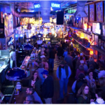 Robert's Western World