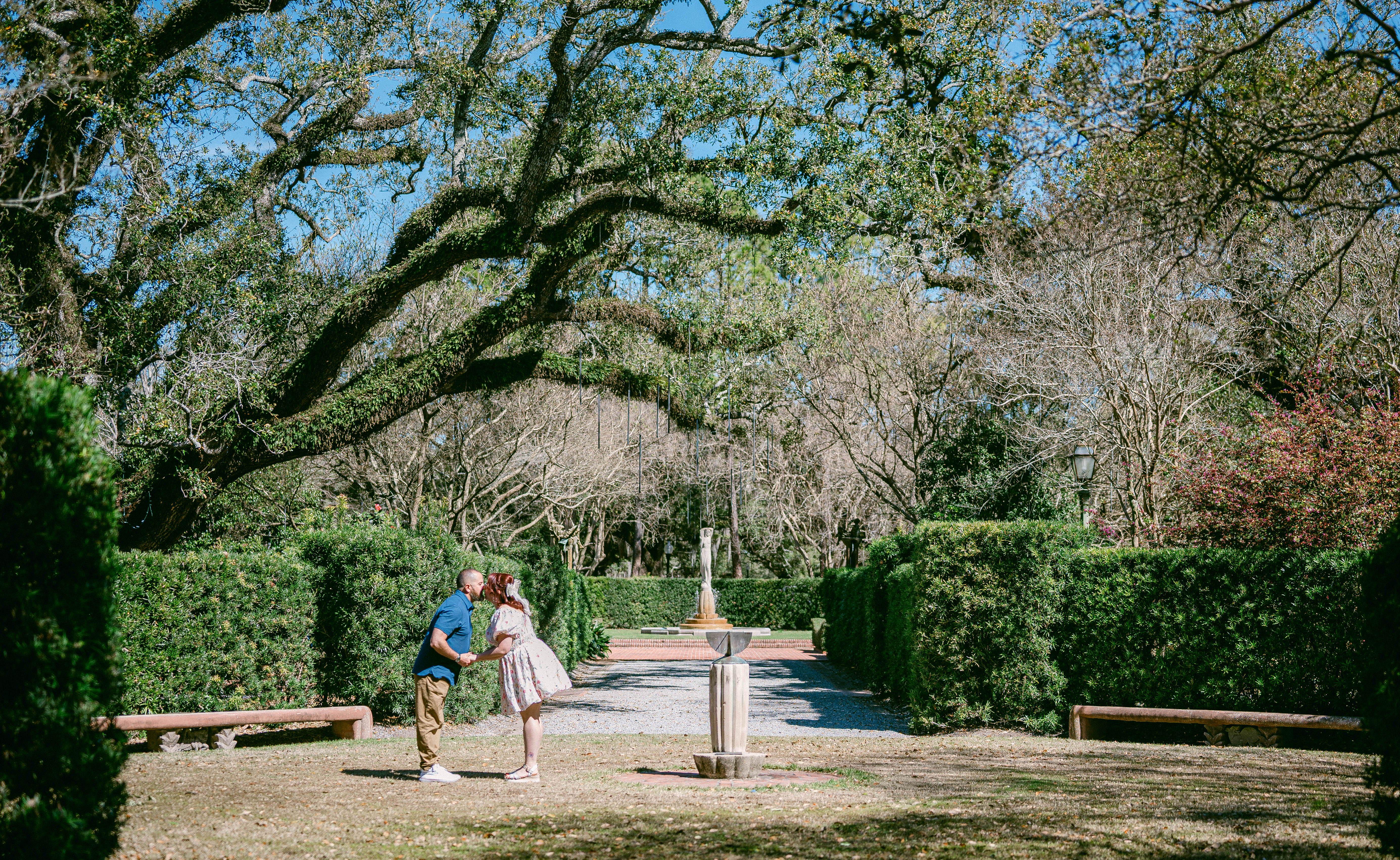 The Wedding Website of Laura Venegas and Leonidas Vanegas