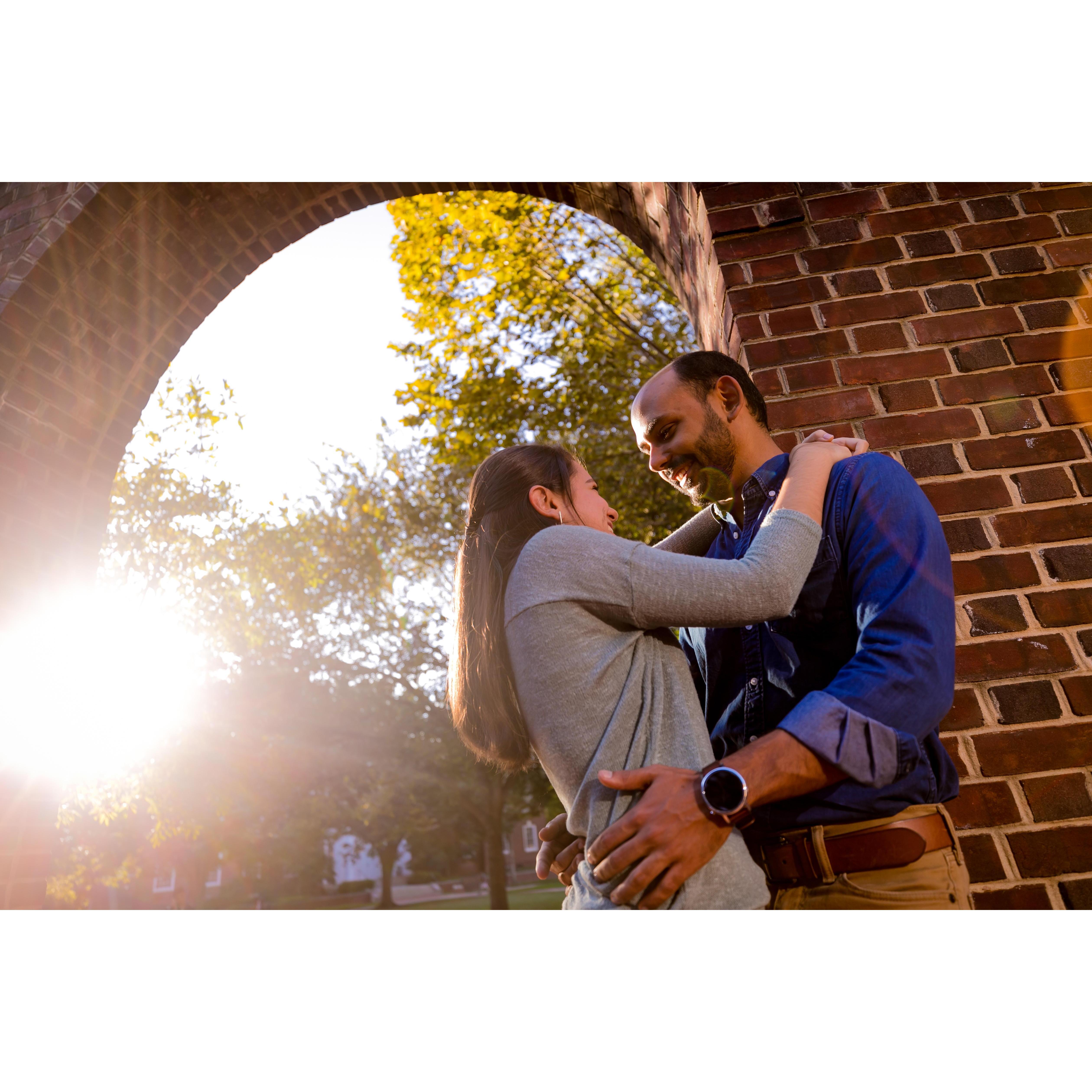 The UD "kissing arches" and the spot where he proposed! - Los "kissing arches" en UD, donde hizo la propuesta!
*Photo taken by Dan Salvo | Dazzle Photography*