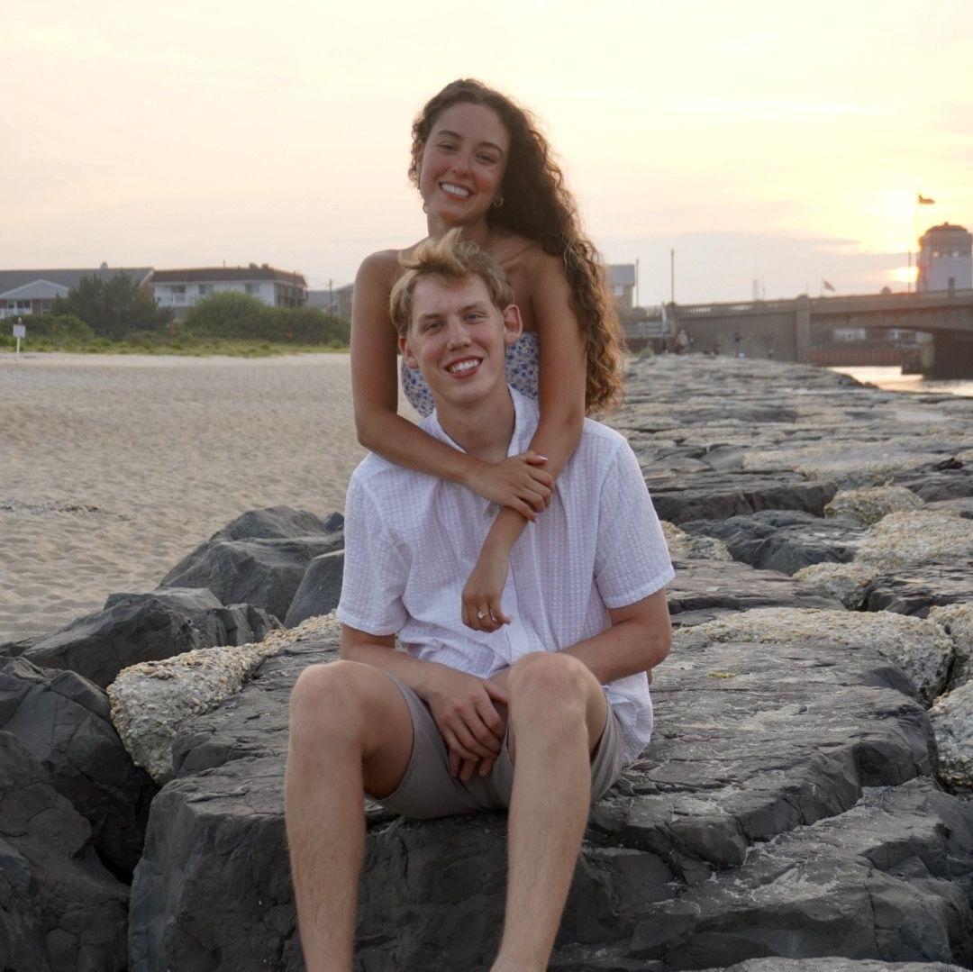 the day we got engaged !!