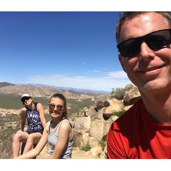 Hiking in Joshua Tree