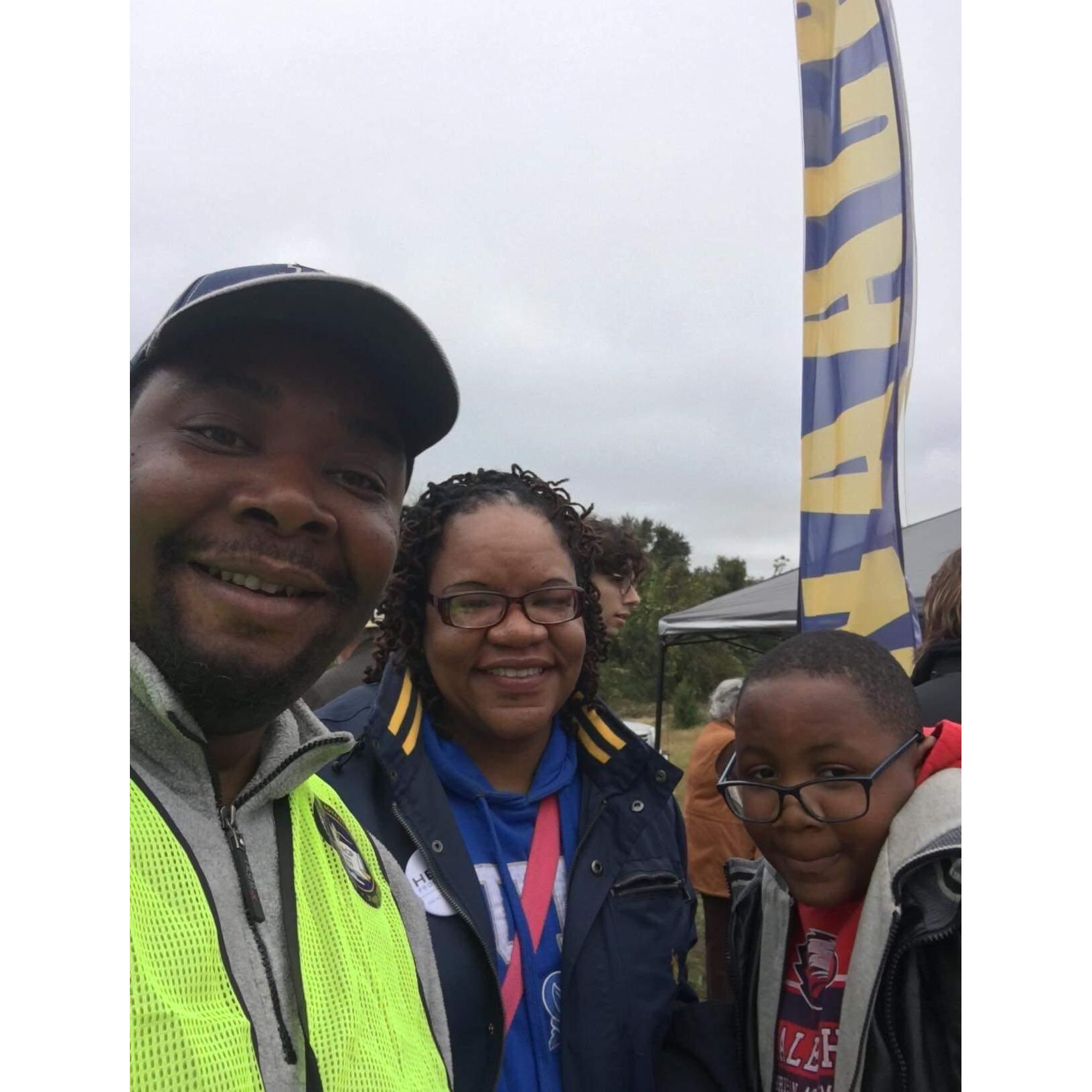 10.27.18 - Family Time doing volunteer work in the community