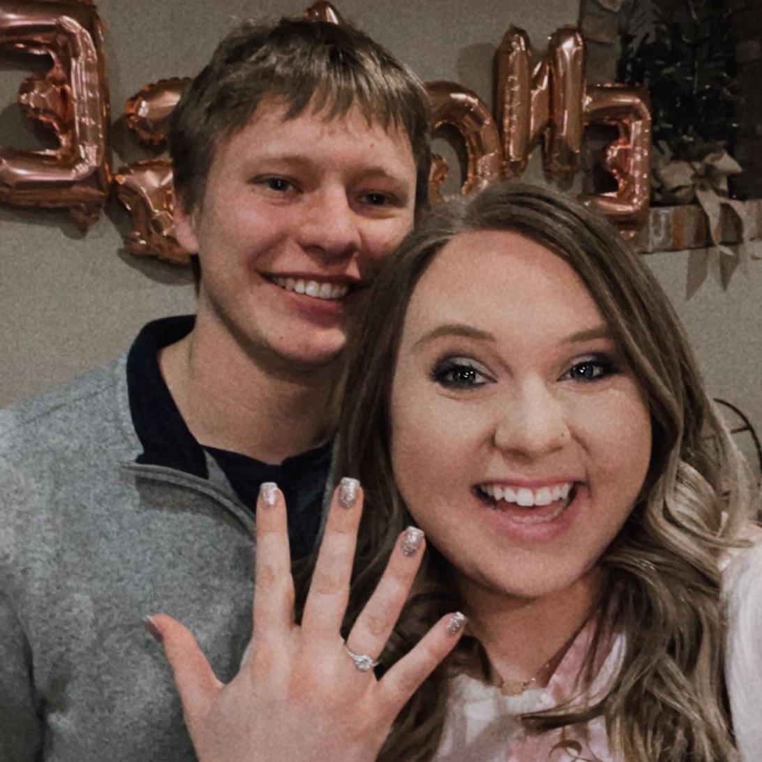 1.20.23
We’re engaged!!