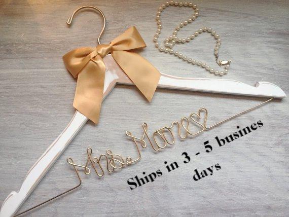 Wedding Hanger, Bridal Hanger, Dress Hanger Wire, Personalized Custom Wedding Hanger, Mrs Hanger, Mrs Name Hanger