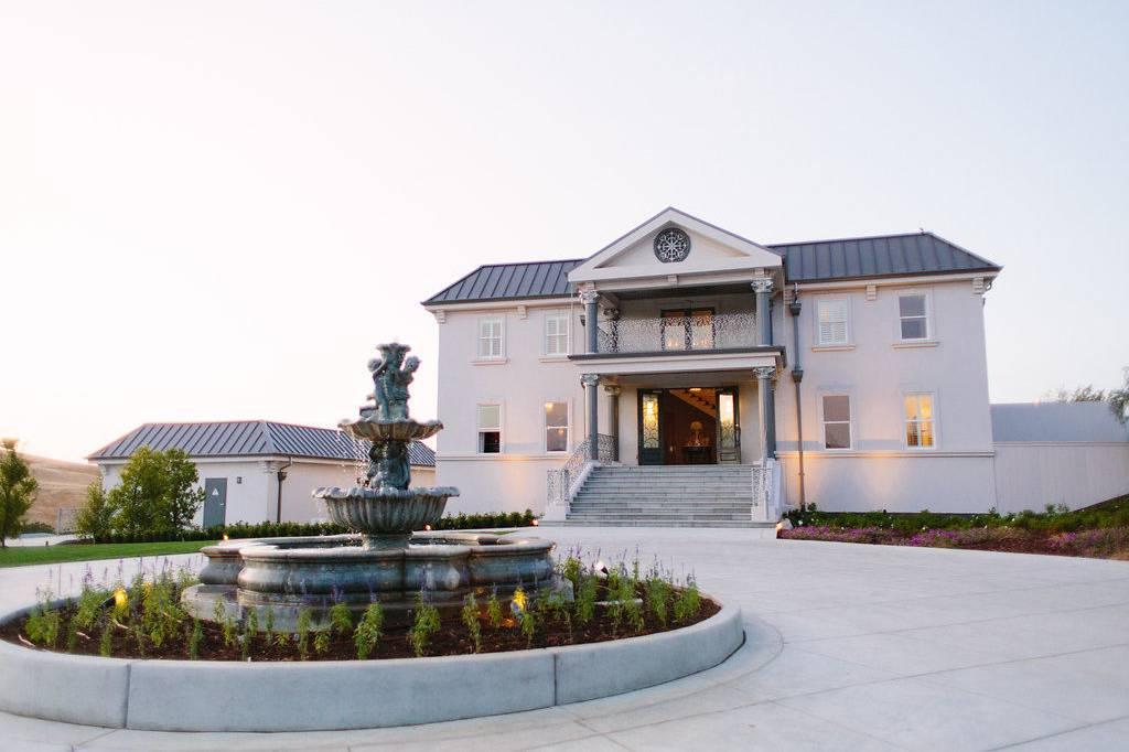 The Wedding Website of Nelly Figueroa and Michael Hawat
