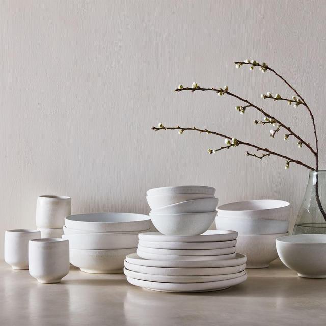 Kanto Stoneware Dinnerware (Set of 24)