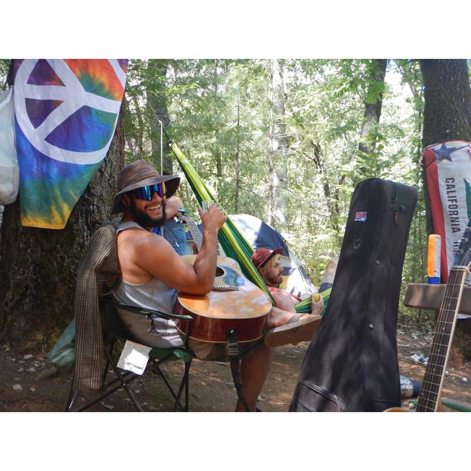 Shasta Showdown, Camping with friends