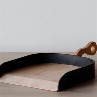 Belmont Leather Dustpan