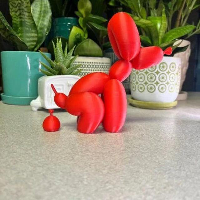 Stanley the Pooping Ballon Animal - Multiple Sizes - Great for your desk or a fun Decoration