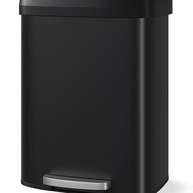Garvee 16 gal / 60 L Metal Trash Can with Lid, Large Garbage Can for Kitchen, Rustproof Step-on Kitchen Metal Trash Bin with Liner Rim, Rear Handle, Soft Close Plastic Lid, Black