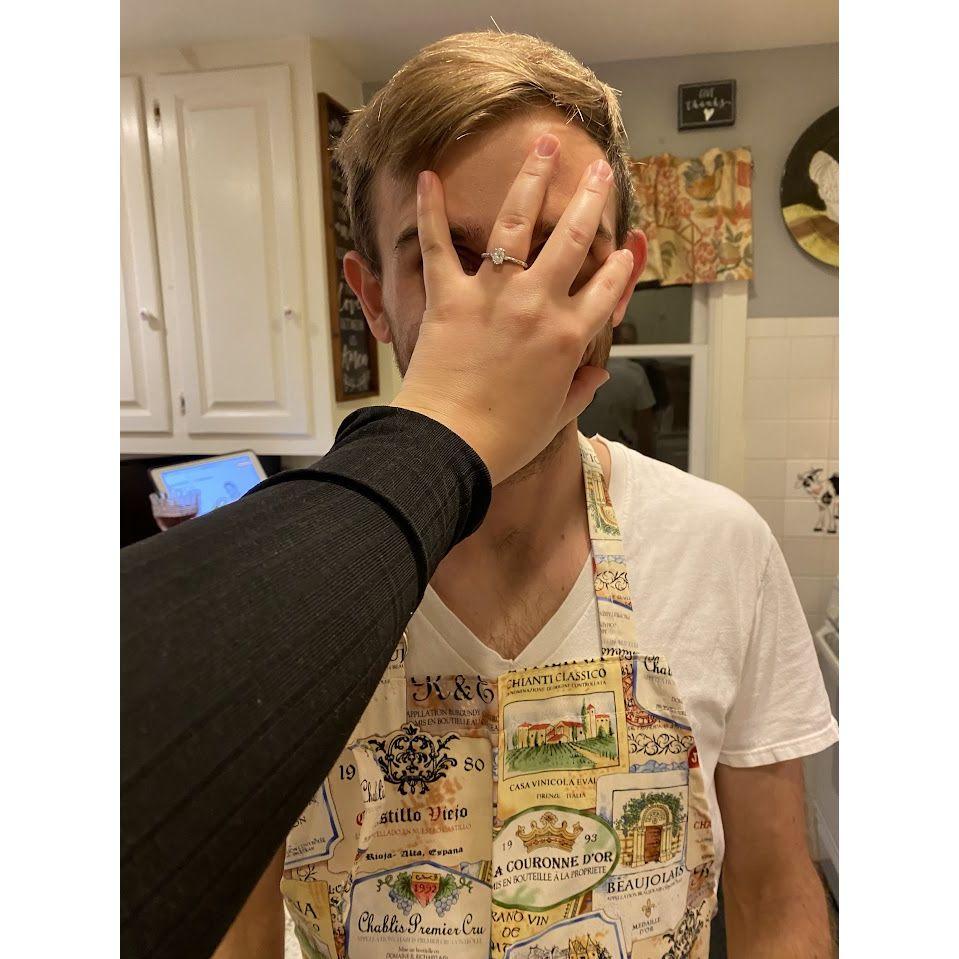 "Does this look cute?!" Newly engaged - October 20, 2022