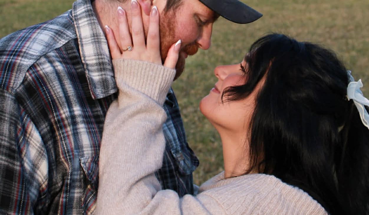 The Wedding Website of Veronica Eoff and Isaiah Earheart