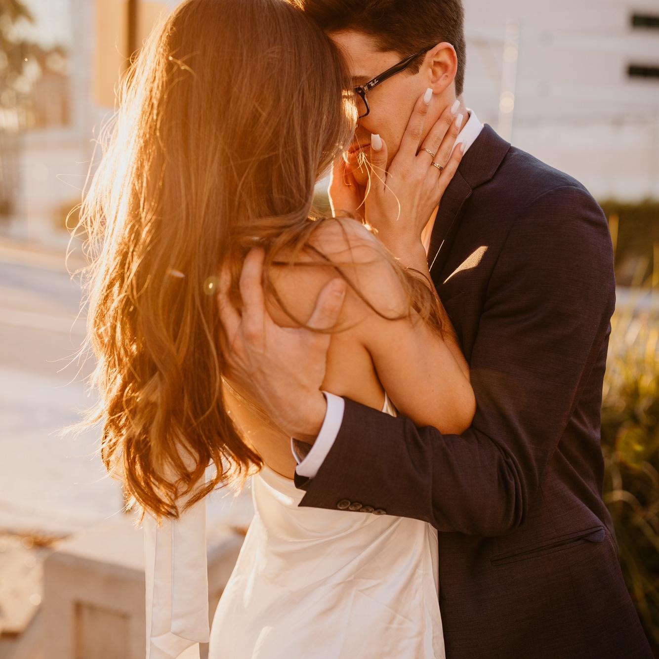 Engagement~~>