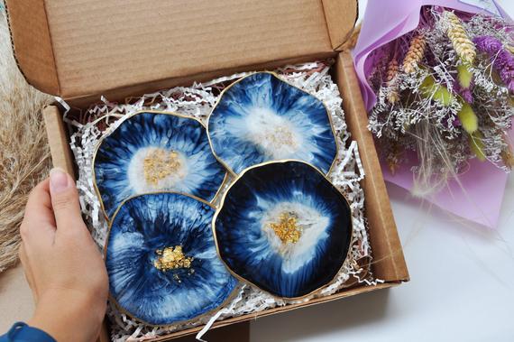 Drink Coasters Ocean Art / Housewarming gift / Set of Ocean Resin Coasters / Ocean Coasters / Handmade Coasters / birthday gift