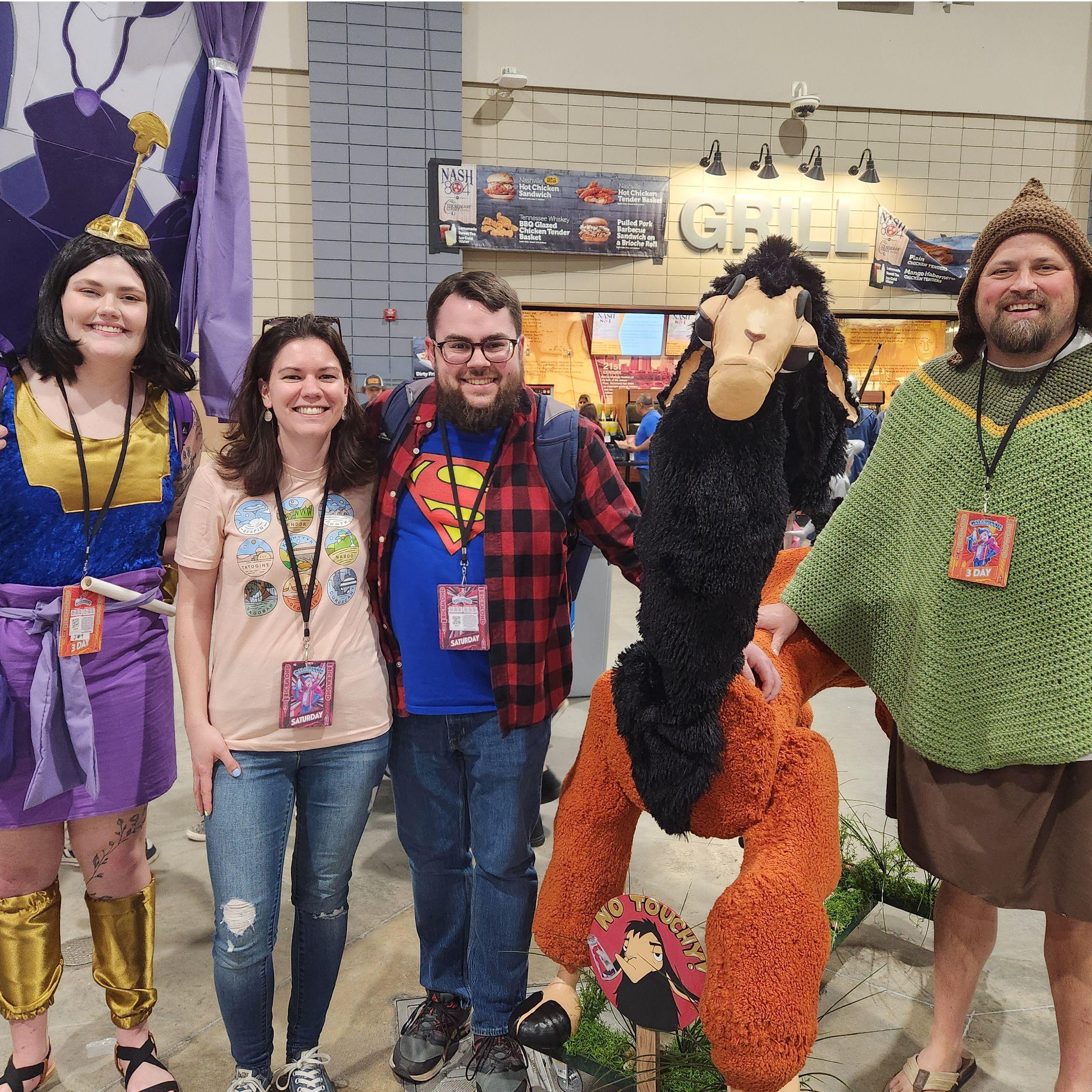 Our first comic convention, and we were cracking up at these costumes!