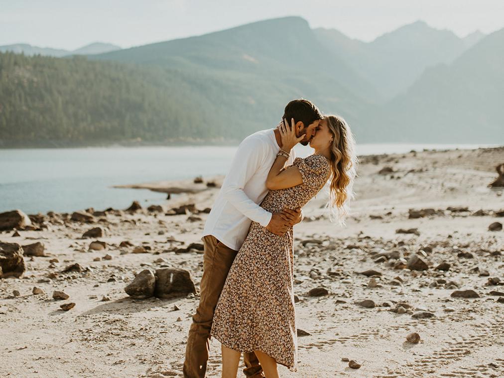 The Wedding Website of Shelbi Watkins and Nate Evans