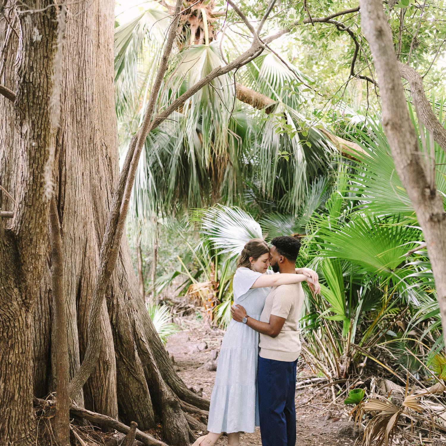 https://www.facebook.com/annasophotography