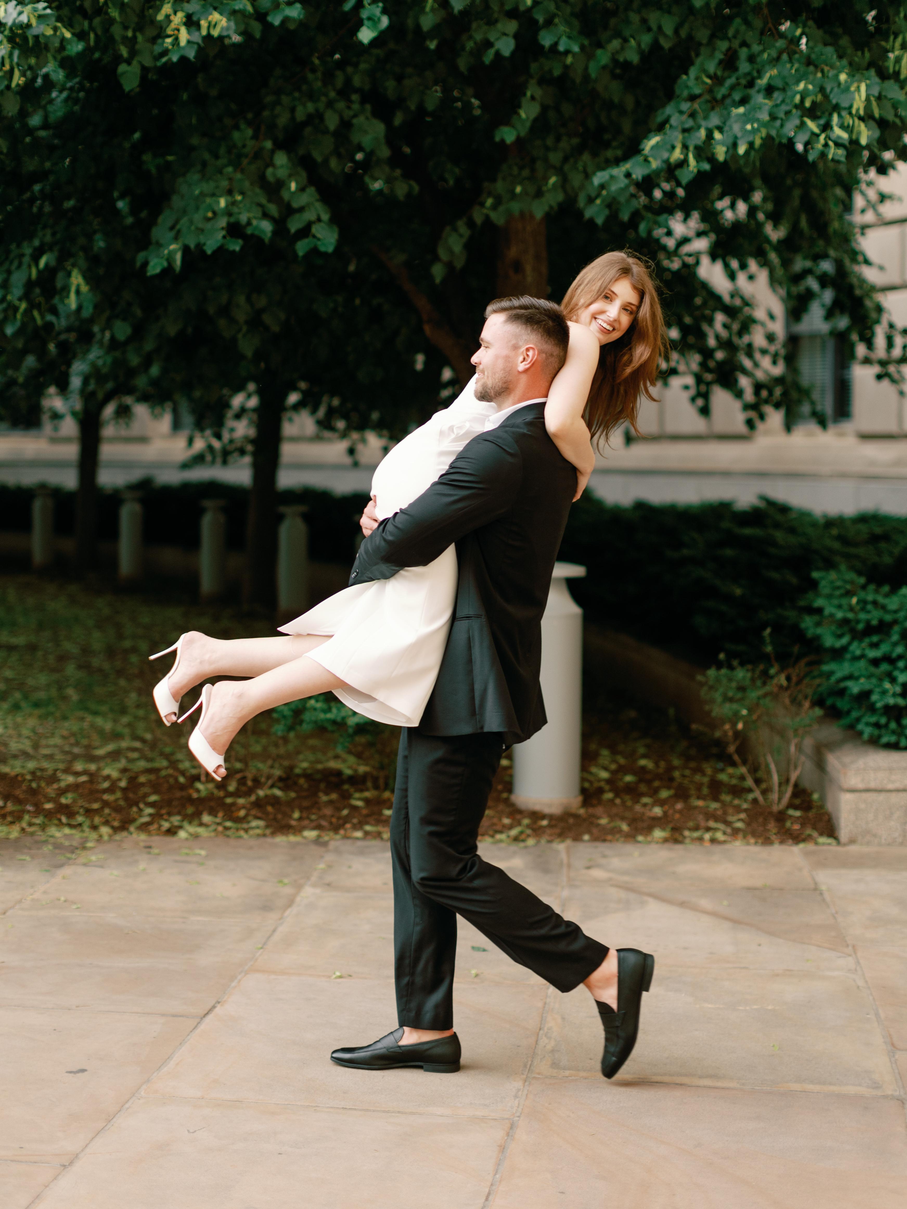 The Wedding Website of Rachel London and Eric Frohnapfel