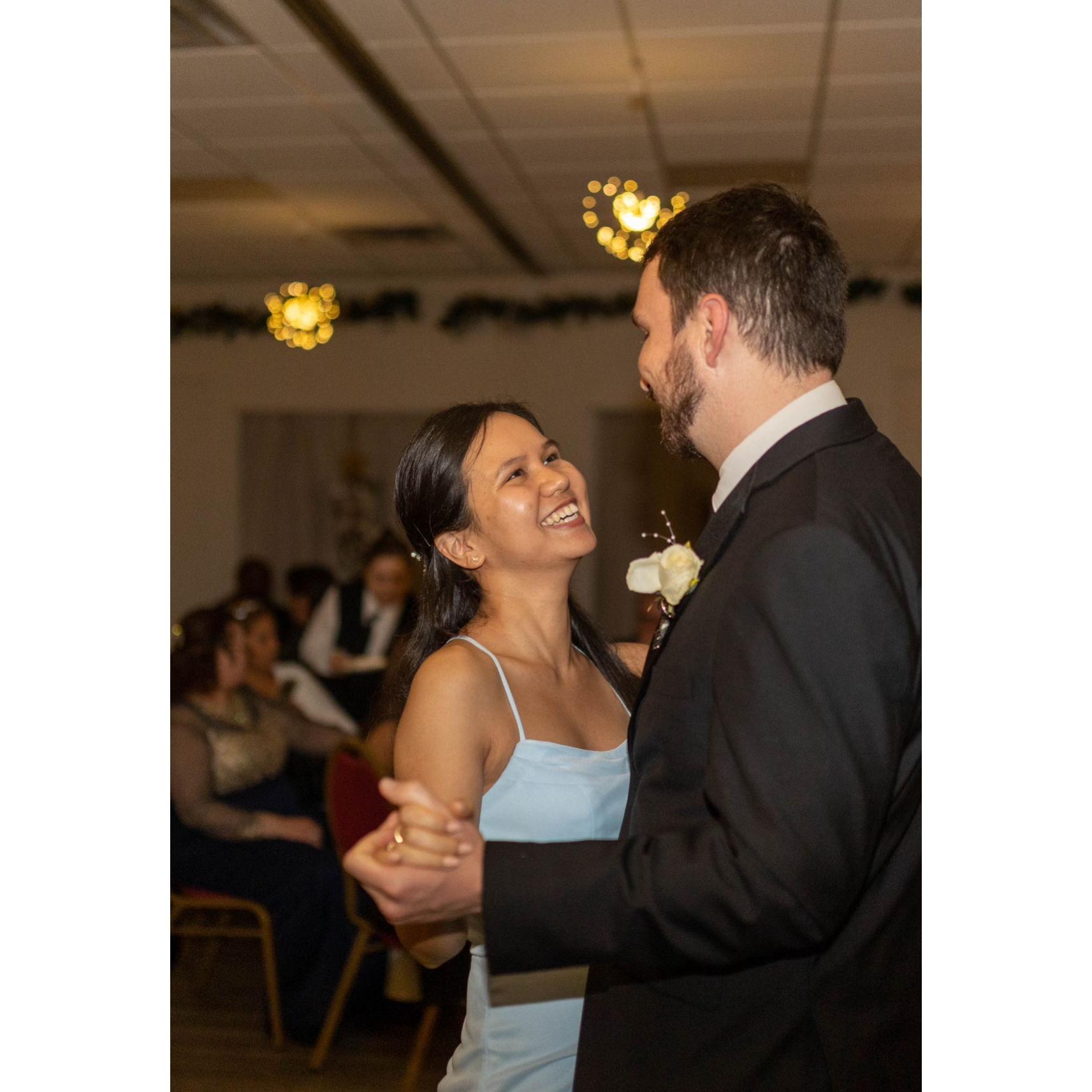 Slow dancing