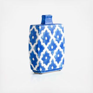 Karim Vase