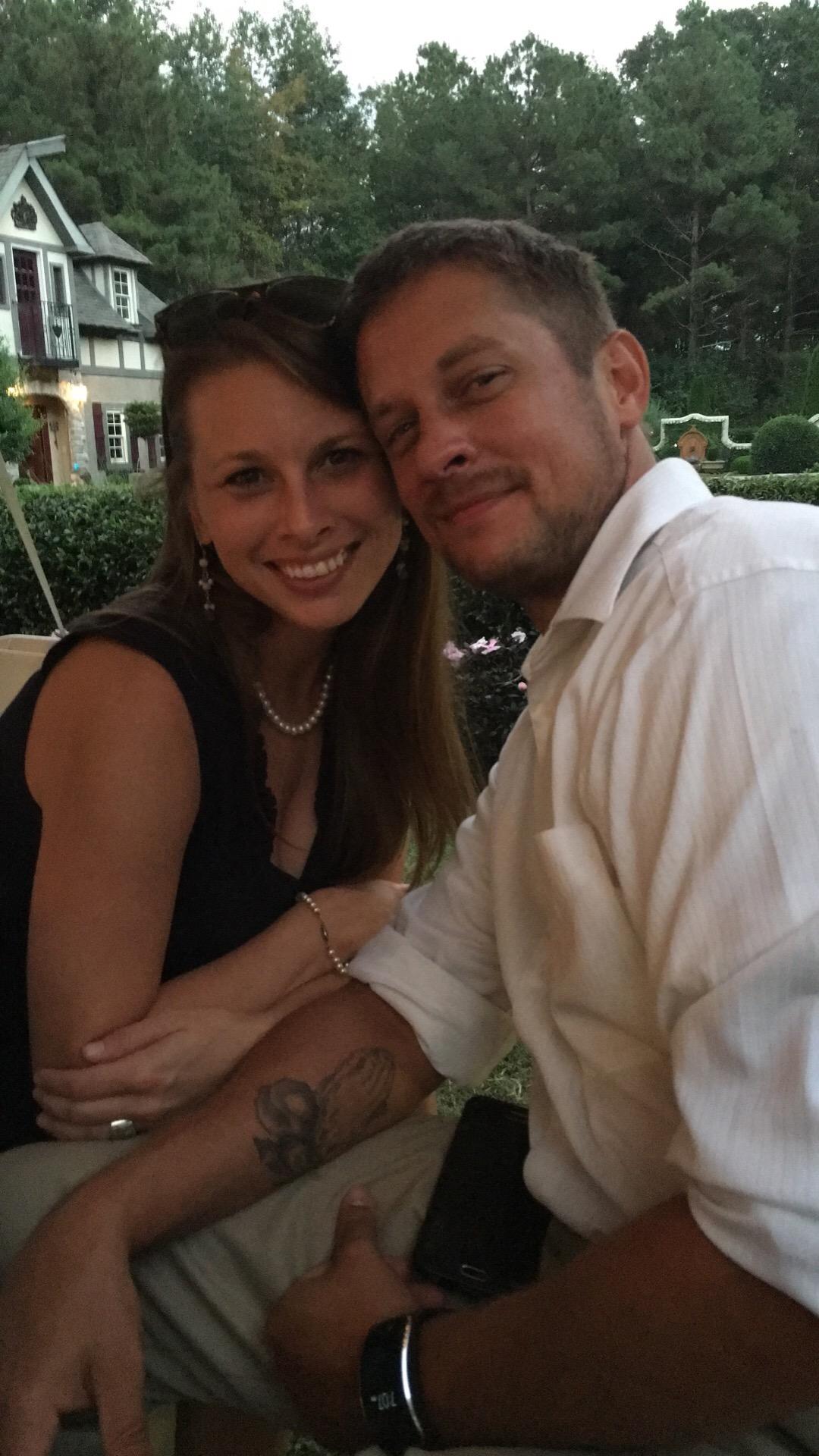 The Wedding Website of Ashley Owens and Hilton Knight