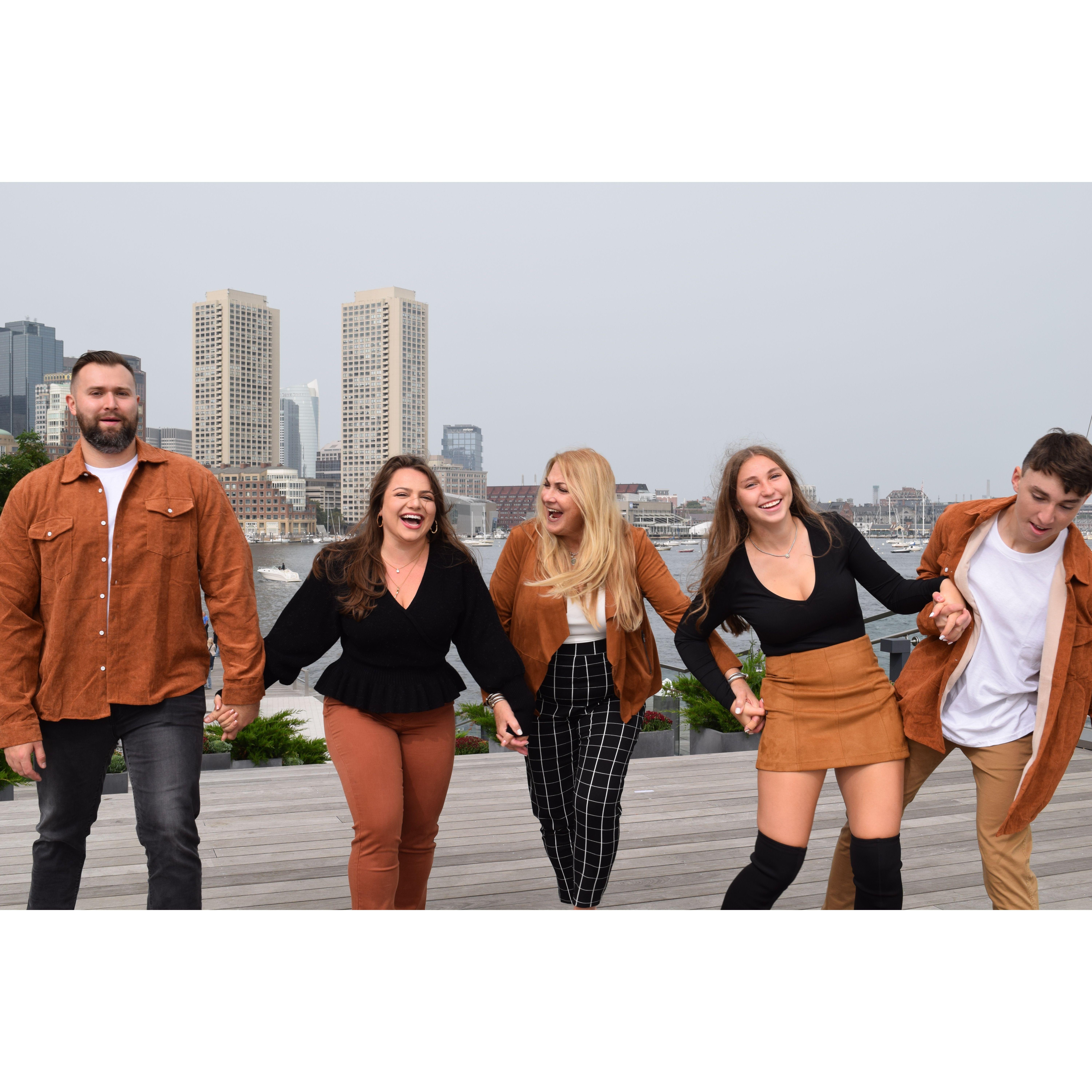 Family Photos, Boston Seaport ~ October 2023